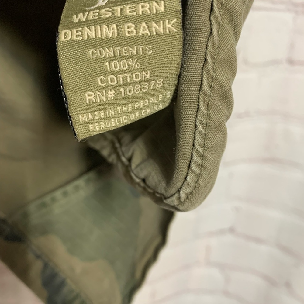 Western Denim Bank Camo Embroidered Distressed Jacket Size M - Picture 7 of 9